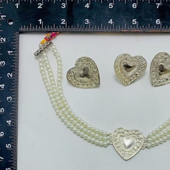 Pearls Jewelry Set, Pearls Beaded Chain Necklace With Metal Motifs And Earrings - Picture 6 of 10